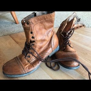 Steve Madden Troopah Boots - Sz 9